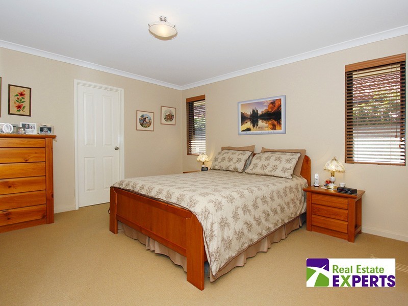 7 Messina Grove, Ellenbrook WA 6069