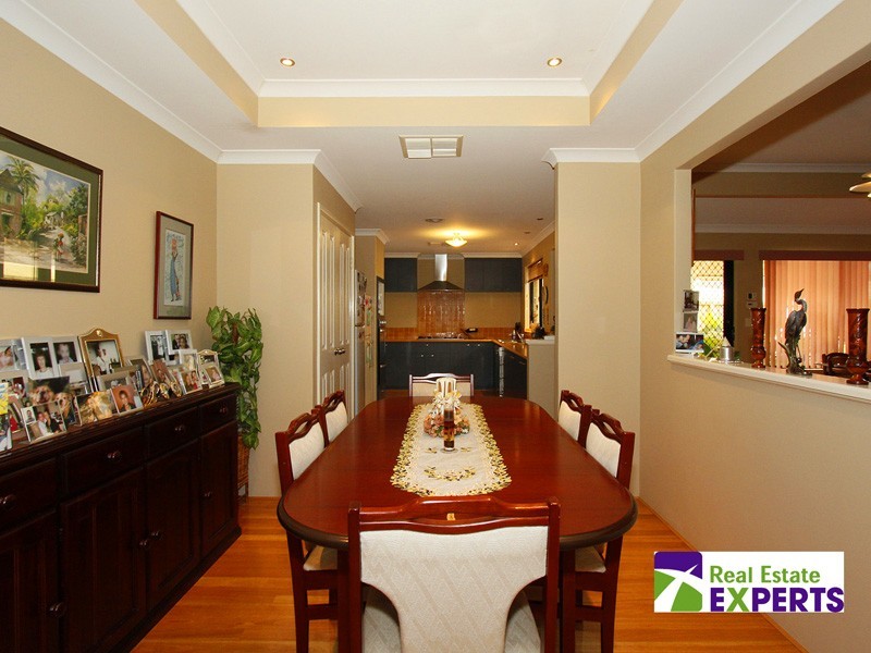 7 Messina Grove, Ellenbrook WA 6069