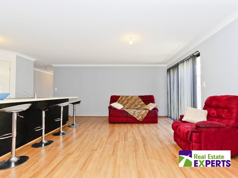 3 Bradburn Street, Aveley WA 6069