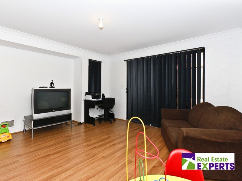 3 Bradburn Street, Aveley WA 6069