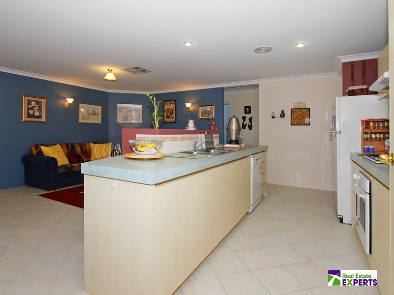 9 Messara Avenue, Henley Brook WA 6055
