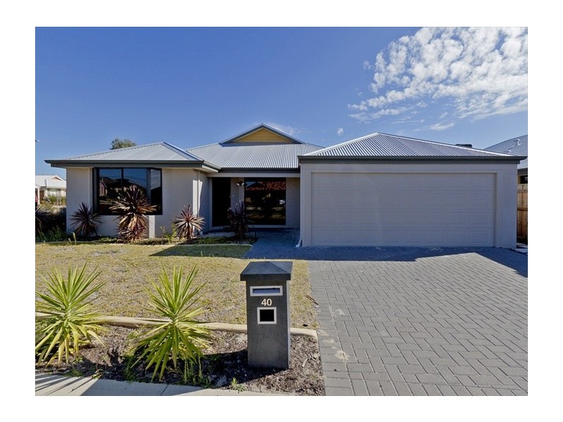 40 Parnham Avenue, Ellenbrook WA 6069