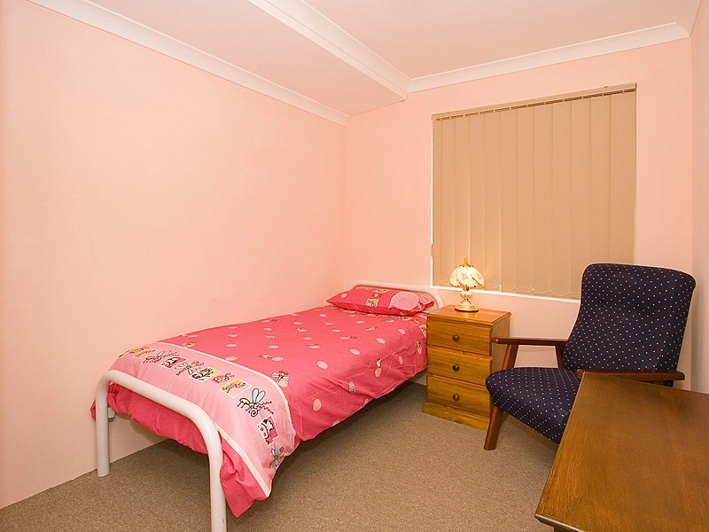 11 Fringe Lily Cres, Ellenbrook WA 6069