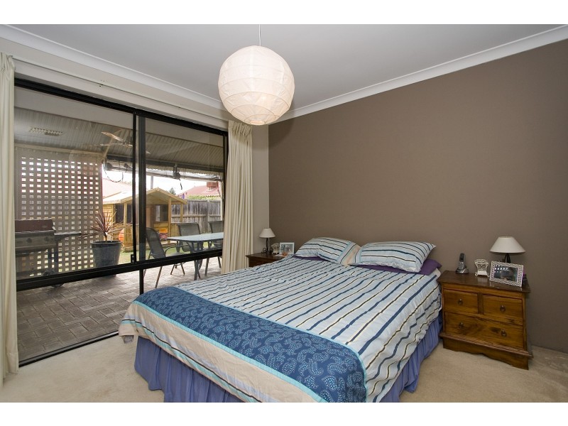 11 Morton Avenue, Ellenbrook WA 6069