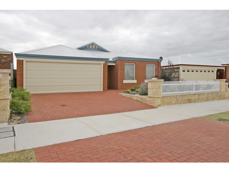36 Birkett Circle, Ellenbrook WA 6069