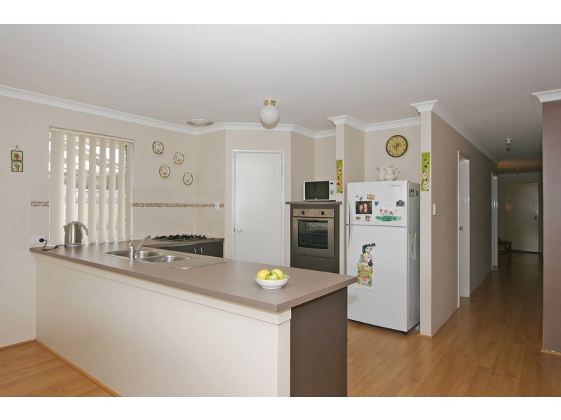 36 Birkett Circle, Ellenbrook WA 6069