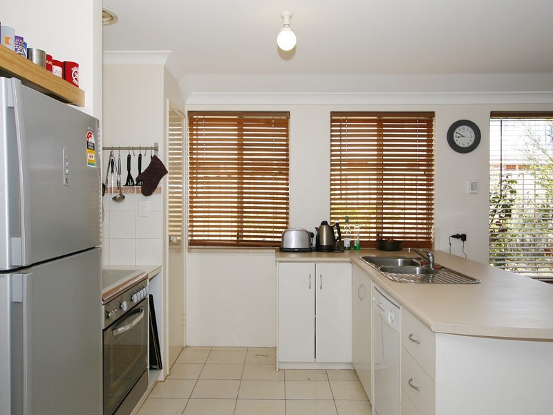 32 Withnell Drive, Ellenbrook WA 6069