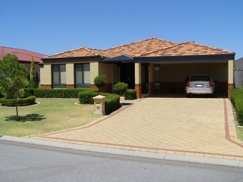 10 Farrier Terrace, Henley Brook WA 6055