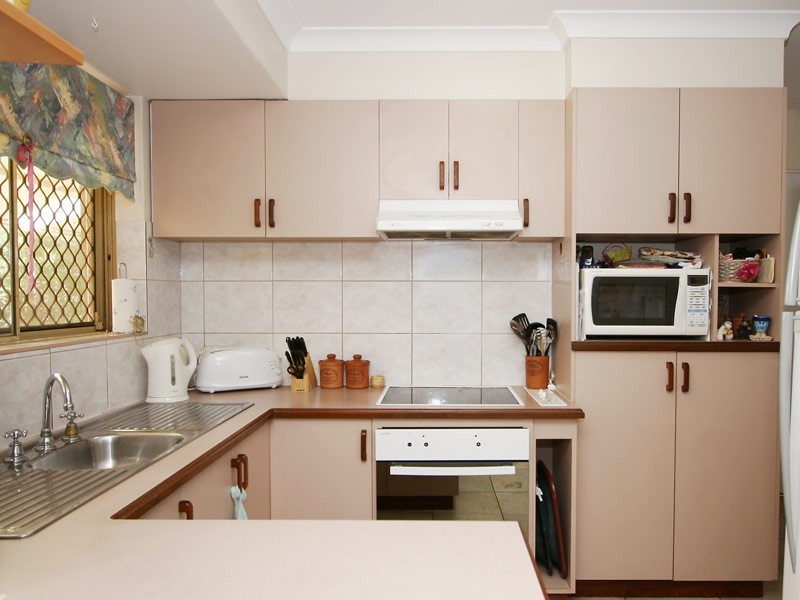 12 Ewart Grove, Midland WA 6056