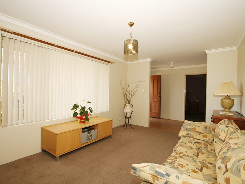 9 Ganges Place, Beechboro WA 6063