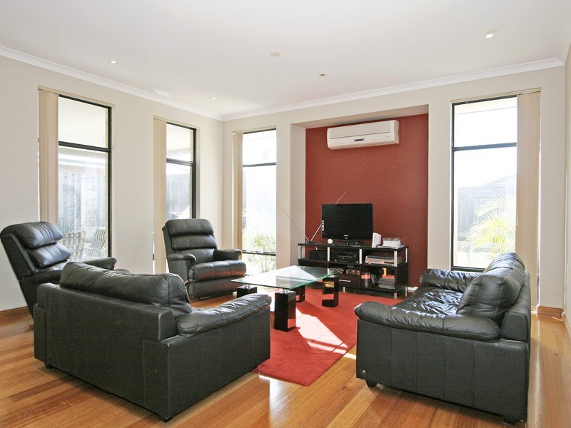 48 Westgrove Drive, Ellenbrook WA 6069