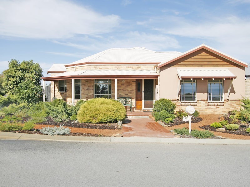 9 Anna Plains Circle, Ellenbrook WA 6069