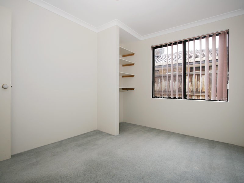 54 Portofino Turn, Ellenbrook WA 6069