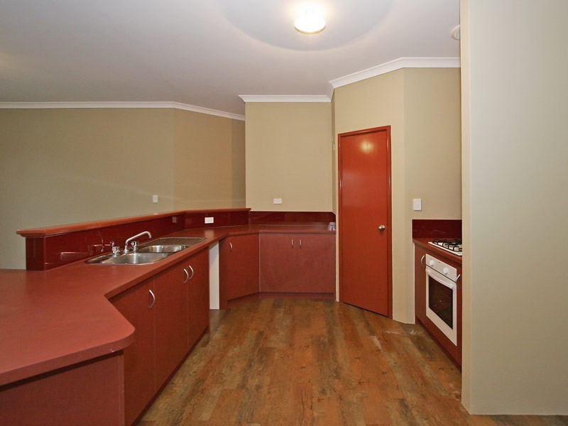 2 Vaspar Link, Aveley WA 6069