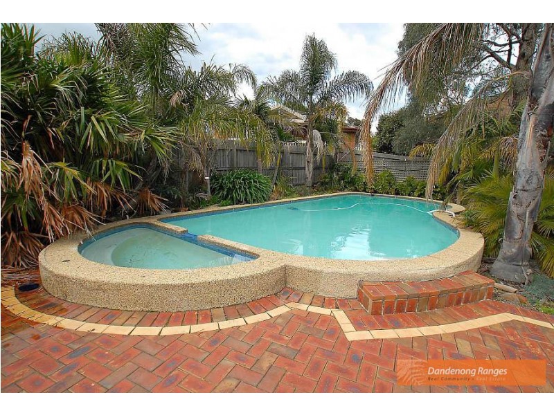 11 Barrington Crt, Wantirna VIC 3152