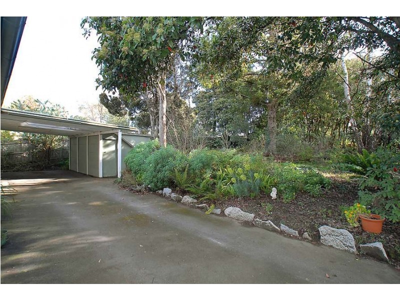 12 Moxhams Rd (Enter via Stanley St), Monbulk VIC 3793