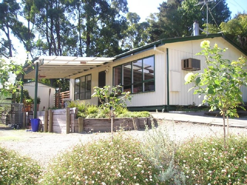 4 Baynes Park Road, Monbulk VIC 3793