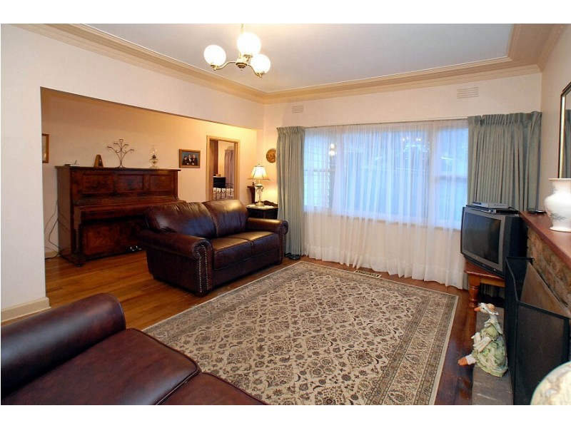 17 Nugent Street, Monbulk VIC 3793