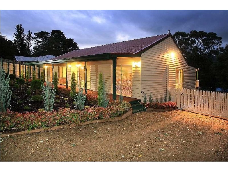 55 Mt Pleasant Rd, Monbulk VIC 3793