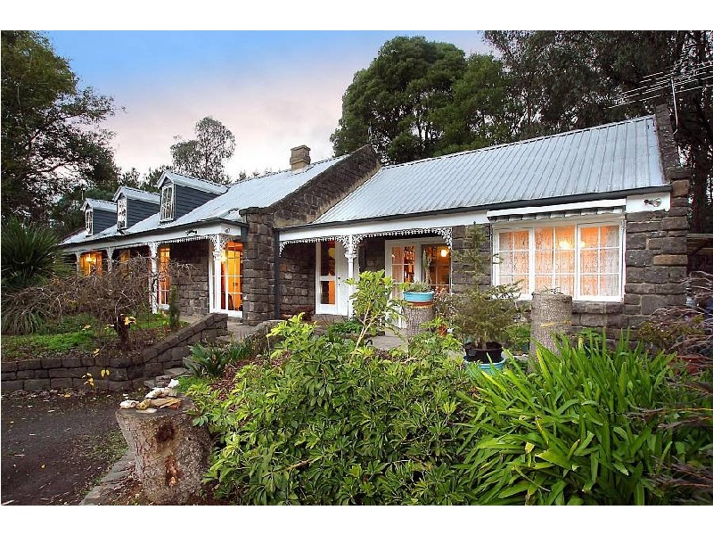 60 Willis Rd, Kallista VIC 3791