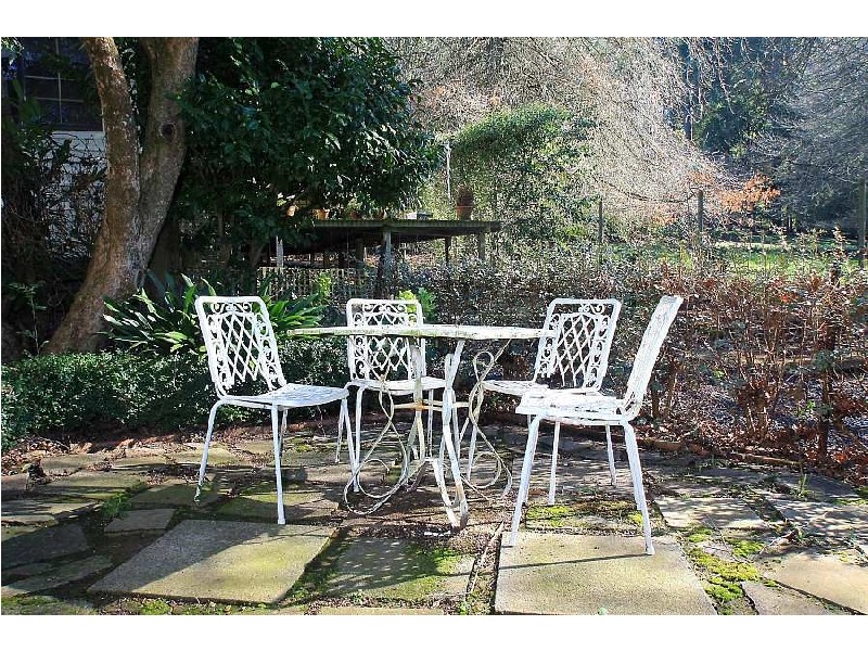 16 Oakley St, Mount Dandenong VIC 3767