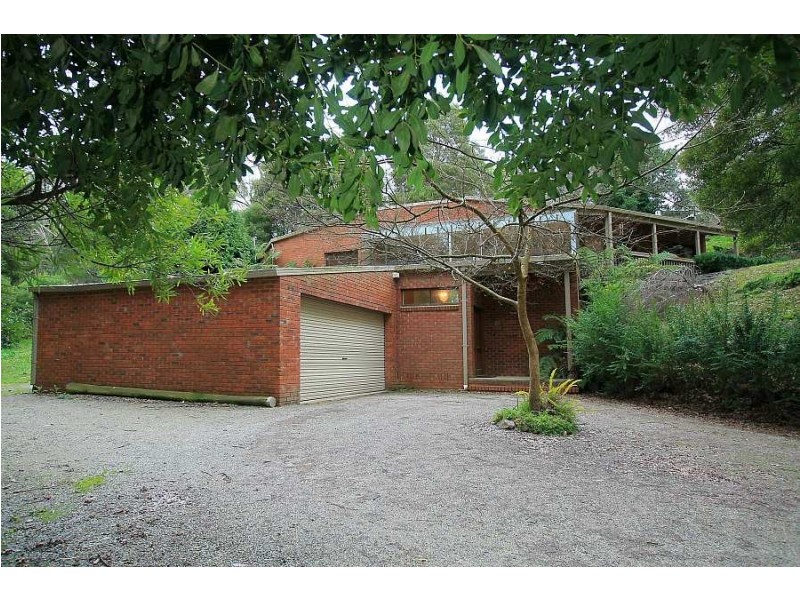 52 Olinda Creek Rd, Kalorama VIC 3766