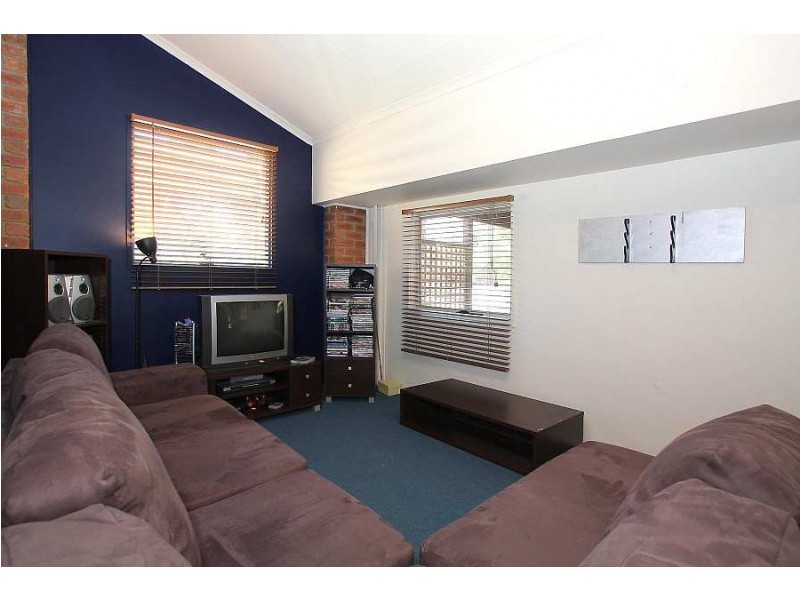 42 Edward Street, Upper Ferntree Gully VIC 3156