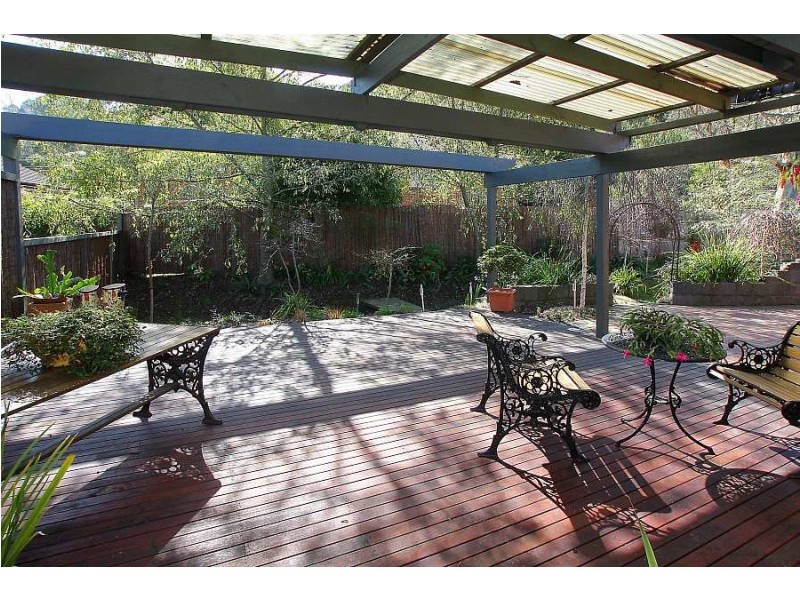 42 Edward Street, Upper Ferntree Gully VIC 3156