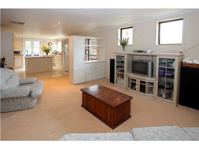 108 Moores Rd, Monbulk VIC 3793