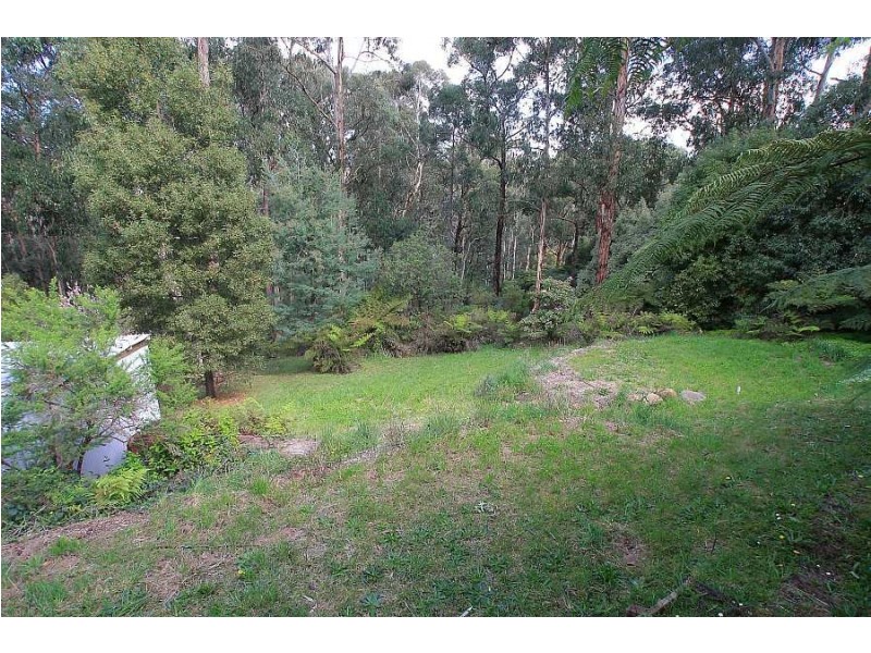 4 Forest Street, Monbulk VIC 3793