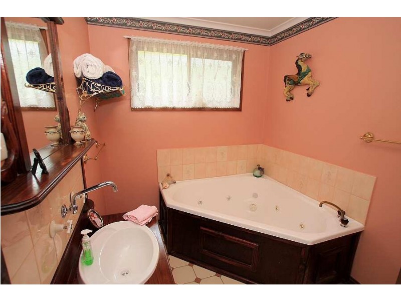 1 McAllister Rd, Monbulk VIC 3793