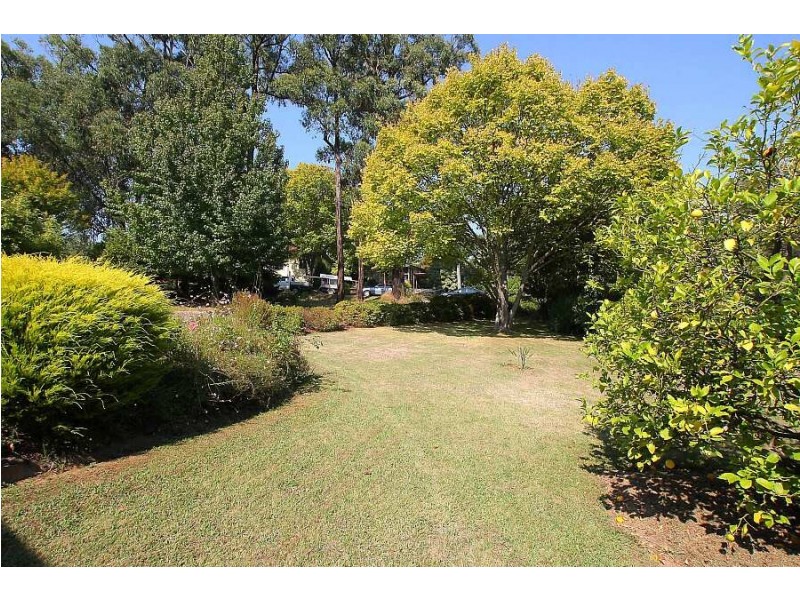 207 Emerald-Monbulk Rd, Monbulk VIC 3793
