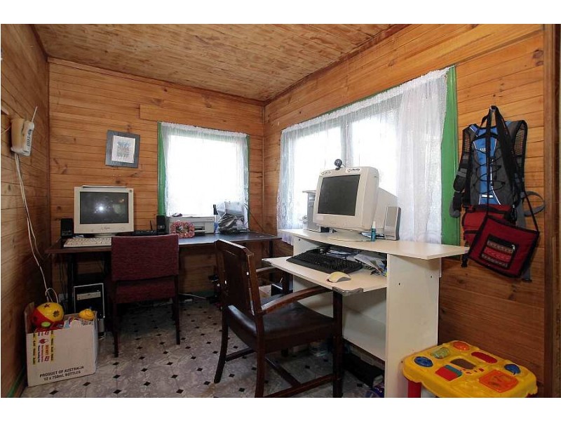 94 Main St, Upwey VIC 3158