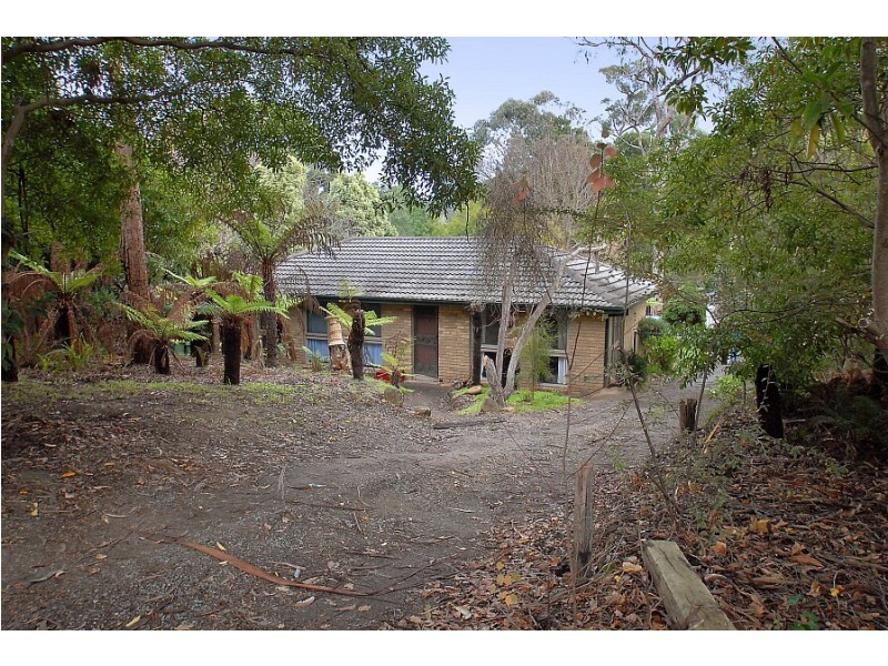 45 Mt Pleasant Rd, Monbulk VIC 3793