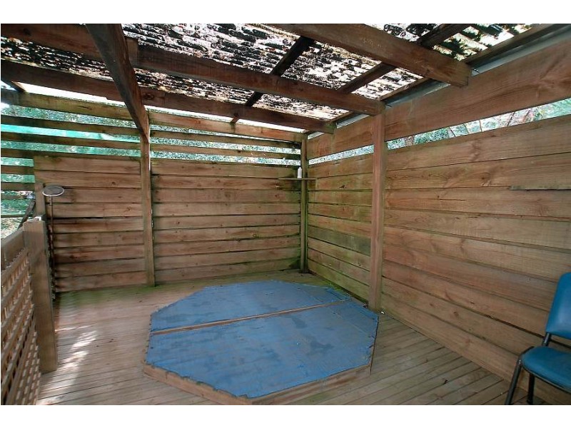 18 Baynes Park Rd, Monbulk VIC 3793