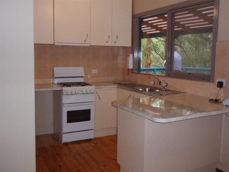 Kalorama VIC 3766