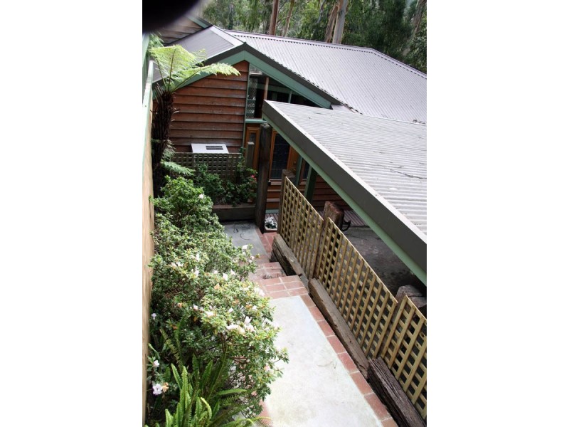 5 Durang Rd, Upwey VIC 3158