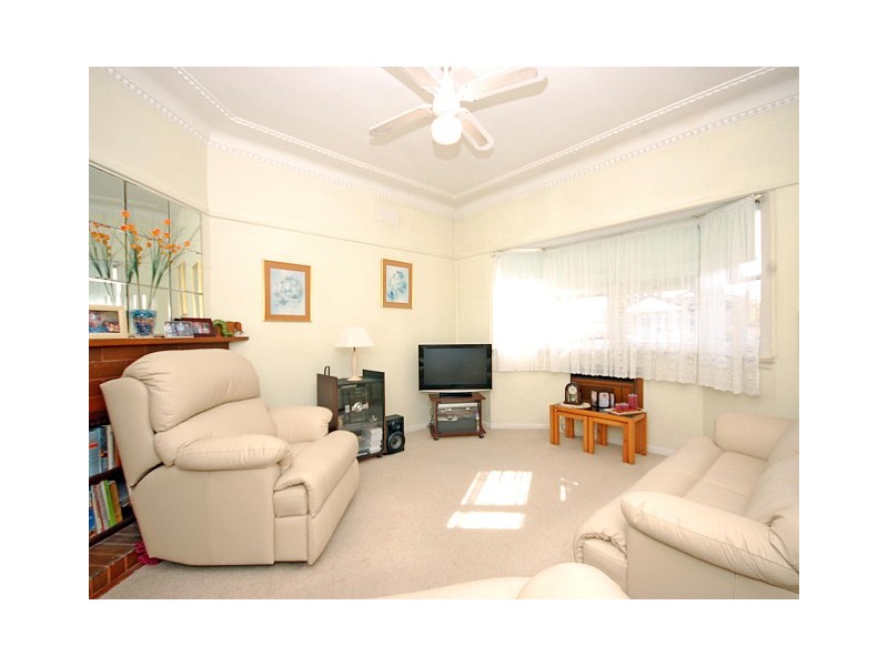 10 Wentworth Street, Ermington NSW 2115