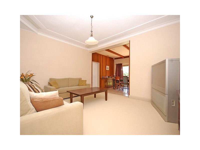 2 Taylor Avenue, Melrose Park NSW 2114