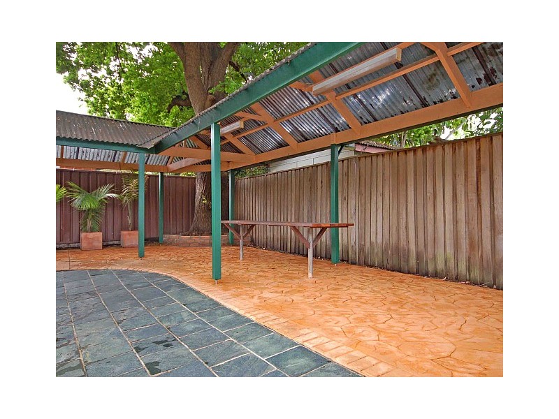 2 Taylor Avenue, Melrose Park NSW 2114