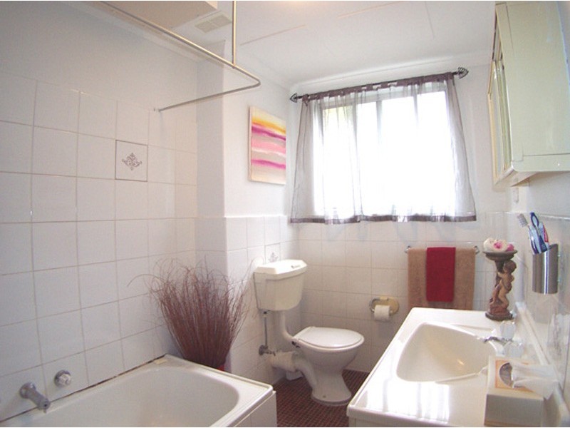 3/50 Meadow Cres, Meadowbank NSW 2114