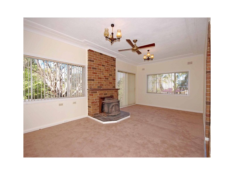 647 Victoria Road, Ermington NSW 2115