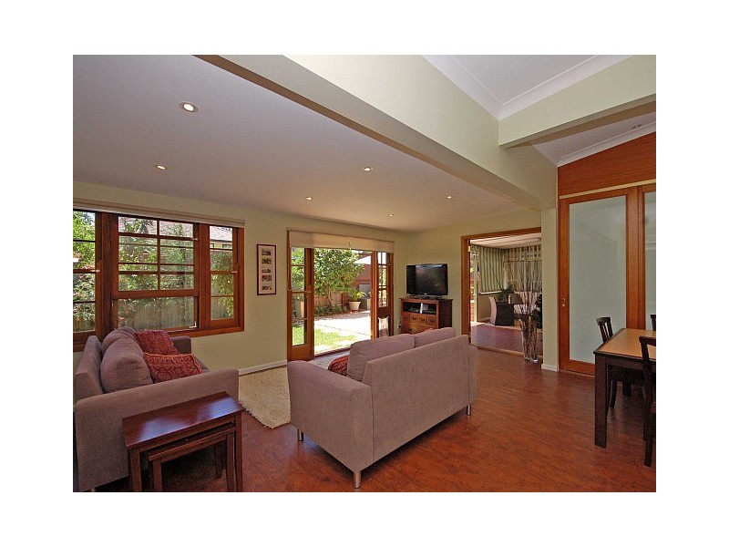 8 Melville Street, West Ryde NSW 2114