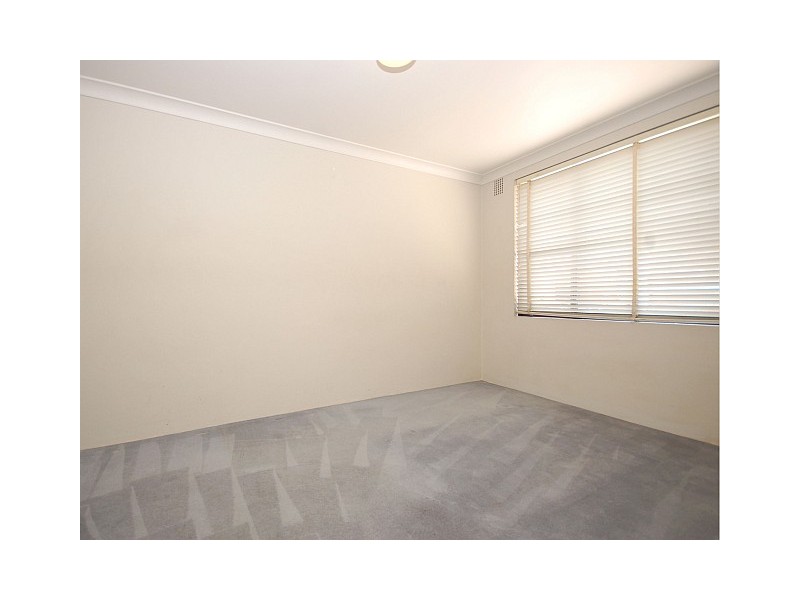 7/6A Bank Street, Meadowbank NSW 2114