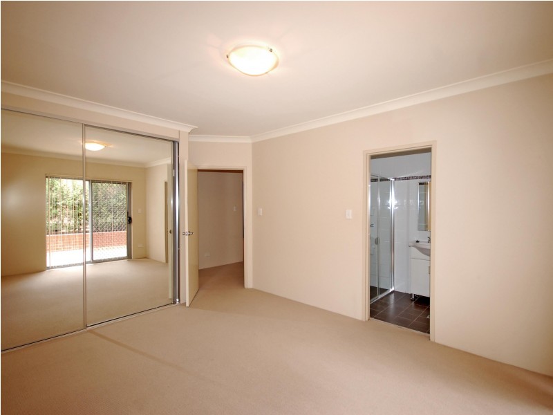 2/11-13 Station Street, West Ryde NSW 2114