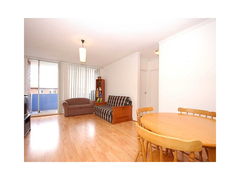 20/17 Meadow Crescent, Meadowbank NSW 2114