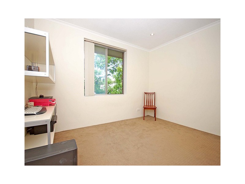 9/58 Meadow Cres, Meadowbank NSW 2114