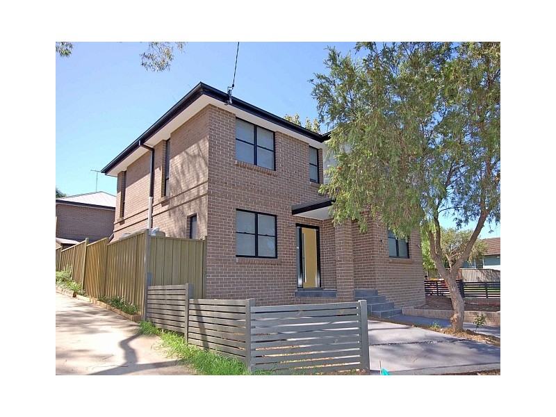 7 Saunders Road, Ermington NSW 2115