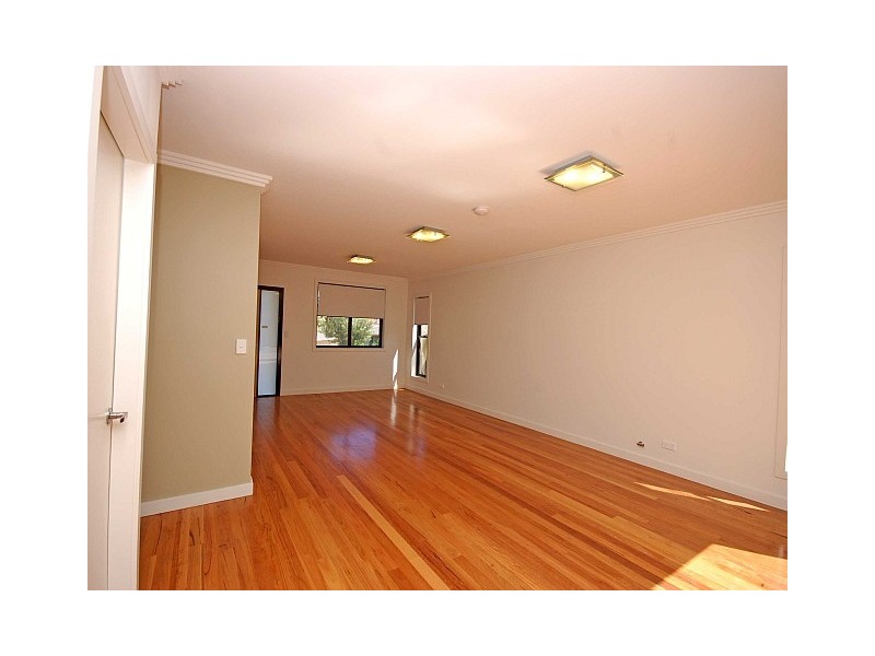 7 Saunders Road, Ermington NSW 2115