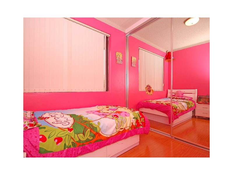 1/6 Bank Street, Meadowbank NSW 2114